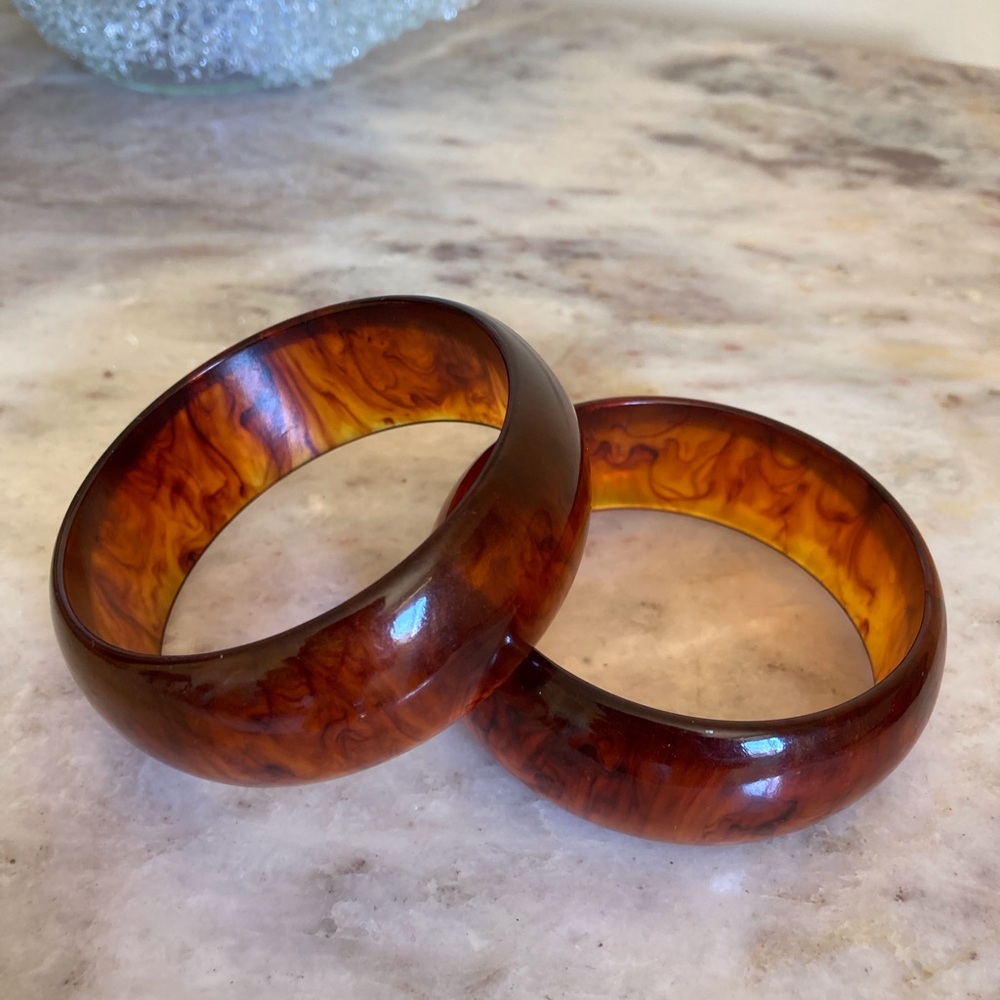 Set Of 2 Vintage Rootbeer Bakelite Bangle Bracelets: Tested